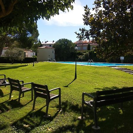 דירות ס'אגארו Vidabrava, Sagaro Garden Loft מראה חיצוני תמונה